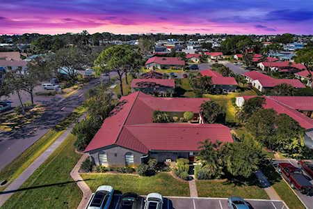2219 Pueblo Ln #V-28 Sarasota, FL 34231