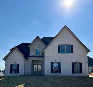 801 Becham Kenneth Circle Smyrna, TN 37167