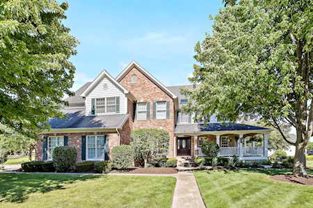 2483 Fawn Lake Circle Naperville, IL 60564