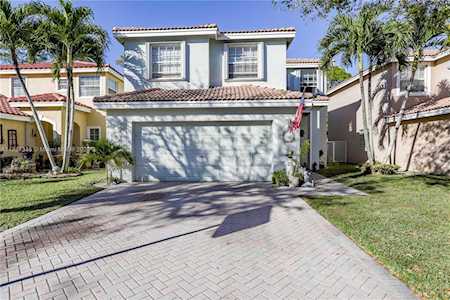 4043 Crescent Creek Dr Coconut Creek, FL 33073