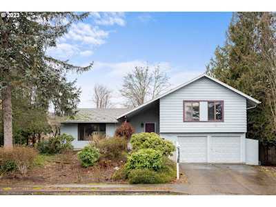 2451 SW Binford PL Gresham, OR 97080