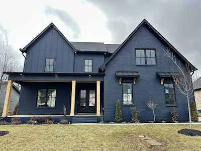 5713 Eaglemont Dr Murfreesboro, TN 37129