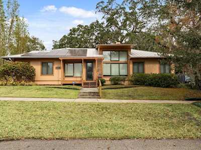 2017 Anderson PLACE Orlando, FL 32803