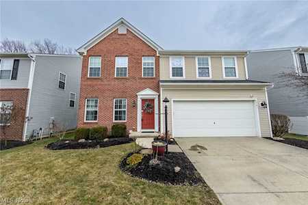 2361 Conrad St Avon, OH 44011