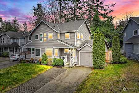 4177 244th Place SE Sammamish, WA 98029