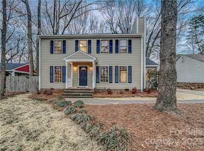 7611 Applewood Ln Charlotte, NC 28227