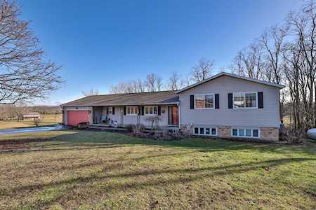 5846 Knollwood Road Springfield, OH 45502