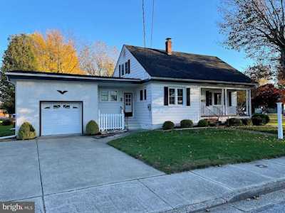 152 Queen Ave Pennsville, NJ 08070