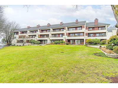 5250 S Landing DR #109B1 Portland, OR 97239