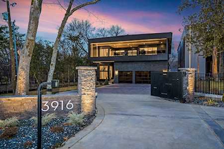 3916 Harding Pl Nashville, TN 37215