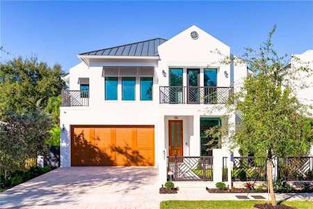 851 SE 11th Ct Fort Lauderdale, FL 33316