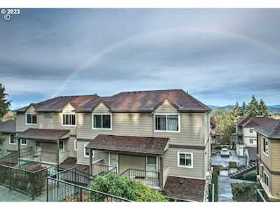 6301 White Tail DR #50 West Linn, OR 97068