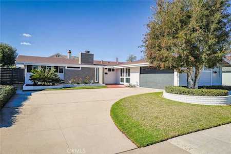11631 Davenport Rd Los Alamitos, CA 90720