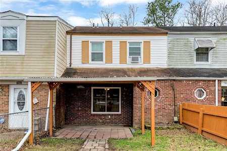 5805 W Hastings Ct Virginia Beach, VA 23462
