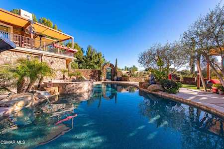 6029 Fairview Place Agoura Hills, CA 91301