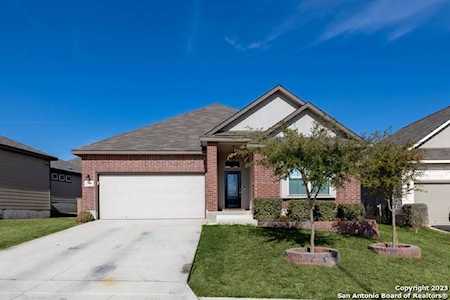 2986 Daisy Meadows New Braunfels, TX 78130
