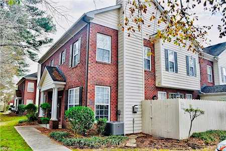 2100 Pateshall Ct Virginia Beach, VA 23464