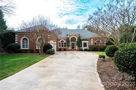 8912 Dove Stand Ln Charlotte, NC 28226
