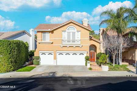 19761 Mariposa Creek Way Northridge, CA 91326