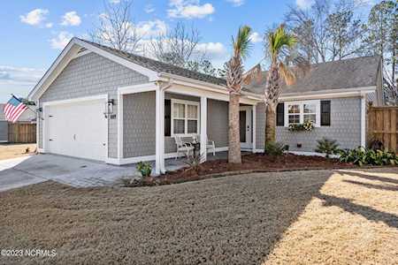 809 Royal Bonnet Court Wilmington, NC 28405