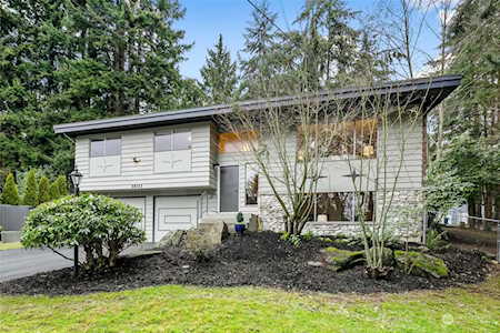 20323 87th Ave W Edmonds, WA 98026