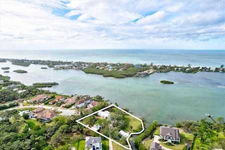 331 Roberts Rd Nokomis, FL 34275