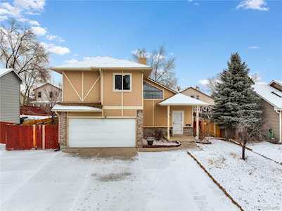 540 Dix Circle Colorado Springs, CO 80911