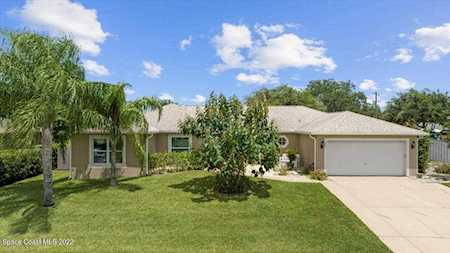 385 NE Humbert Street Palm Bay, FL 32907