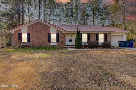 703 Shadowridge Road Jacksonville, NC 28546