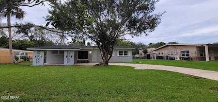 1022 Clearwater Road Daytona Beach, FL 32114