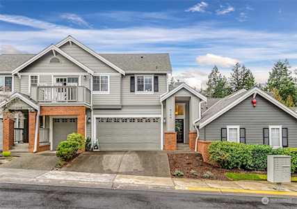 4106 248th Ct SE #57 Sammamish, WA 98029