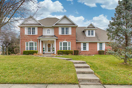 4380 W Eagle Trace Dr New Palestine, IN 46163