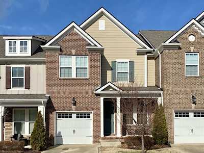1047 Livingstone Ln Mount Juliet, TN 37122