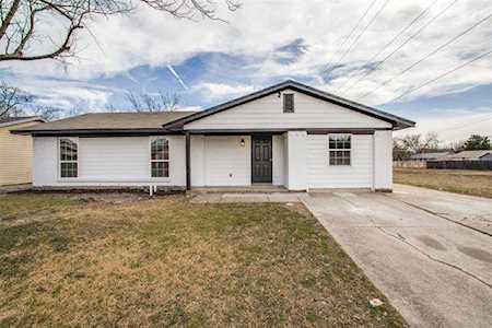 3310 Pacesetter Drive Dallas, TX 75241