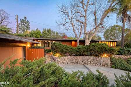 4828 Tocaloma Ln La Canada Flintridge, CA 91011