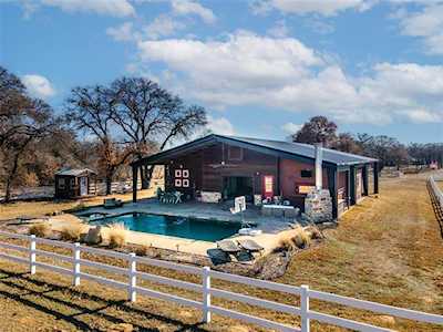 6651 Lone Star Lane Aubrey, TX 76227