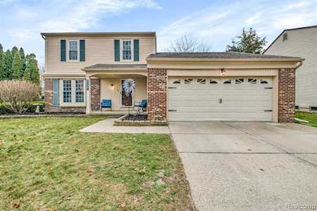 40341 Worthington Ct Canton Twp, MI 48188