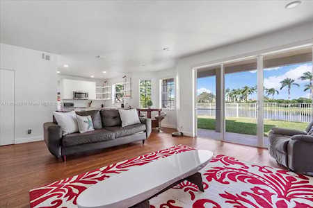 4224 Fox Run Ct Weston, FL 33331