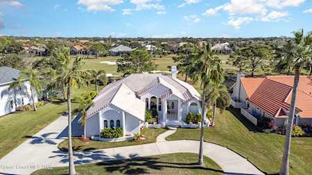 697 Spring Lake Drive Melbourne, FL 32940