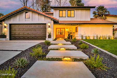 2261 Silver Spring Dr Westlake Village, CA 91361