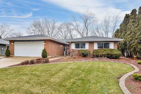 200 Sumac Ln Schaumburg, IL 60193
