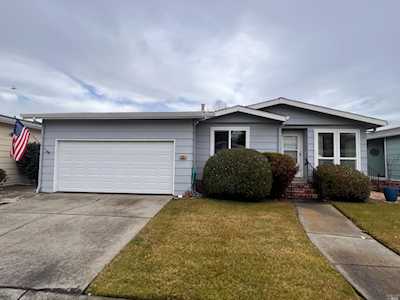 1955 Pinercrest Drive #228 Santa Rosa, CA 95403