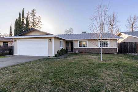 810 Oak Ridge Drive Roseville, CA 95661