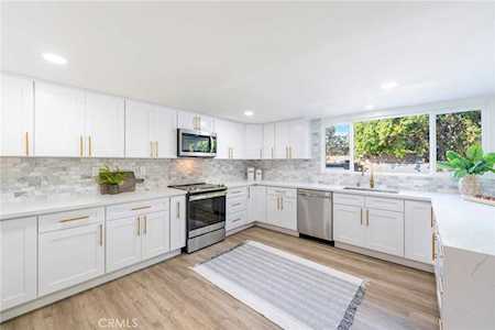 25311 Pike Rd Laguna Hills, CA 92653