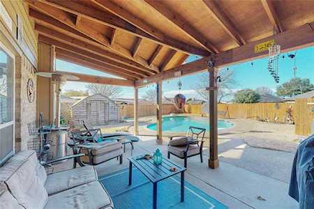 6102 Westlake Court Garland, TX 75043