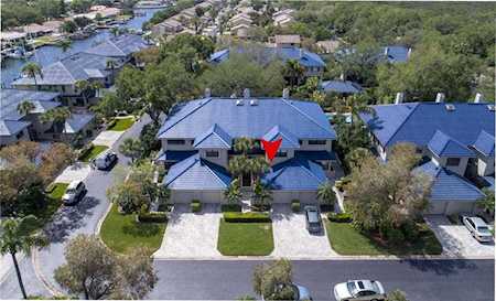 1676 Watermark CIRCLE NE St. Petersburg, FL 33702