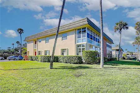 5 Vista Gardens Trl Vero Beach, FL 32962