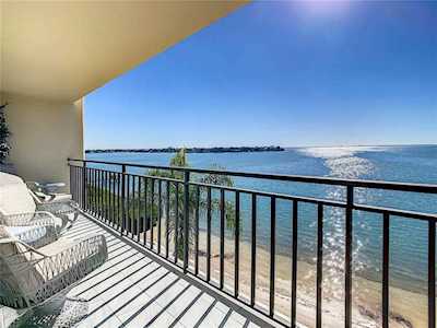 5700 Escondida Blvd S #404 St. Petersburg, FL 33715