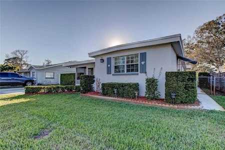 8838 93rd St Largo, FL 33777