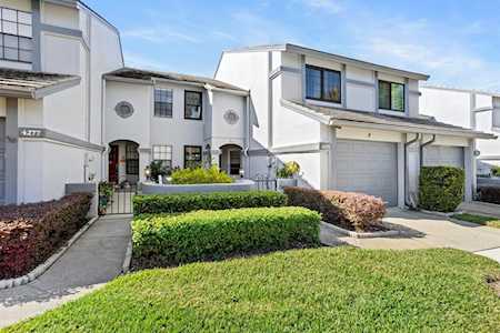 4275 Brentwood Park CIRCLE Tampa, FL 33624